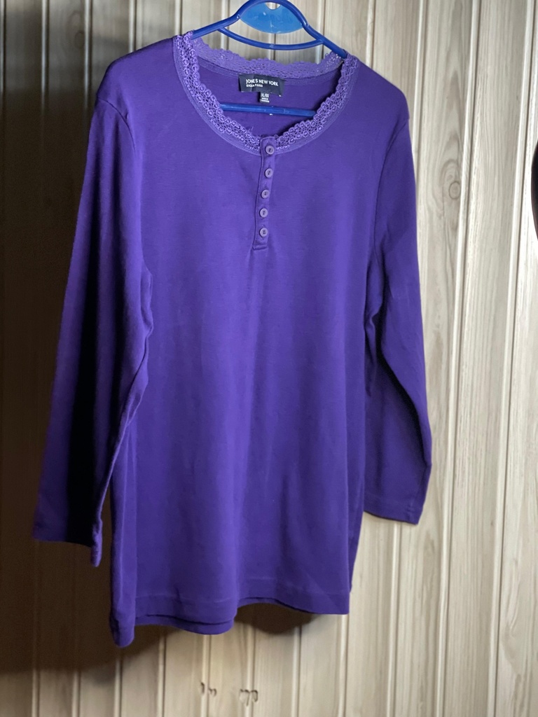 Purple shirt with laced neckline