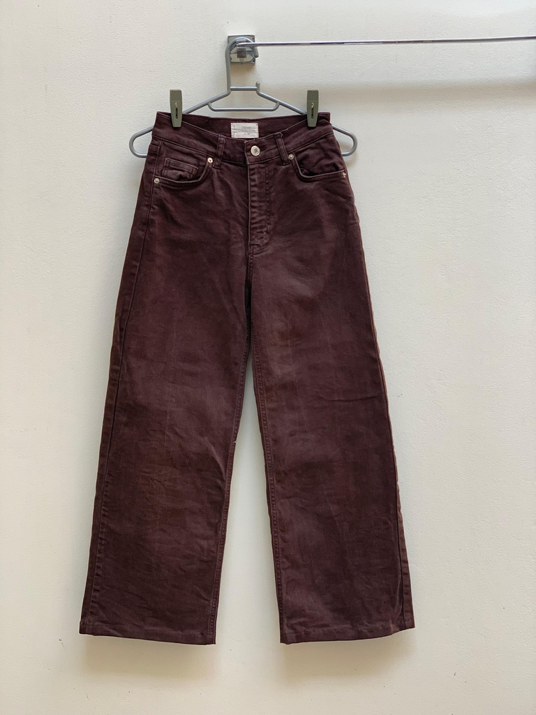 brown baggy pants