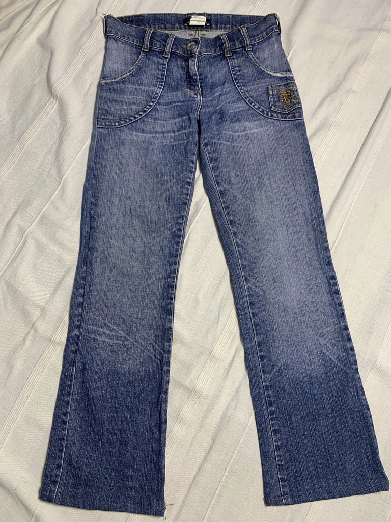 Dark blue jeans