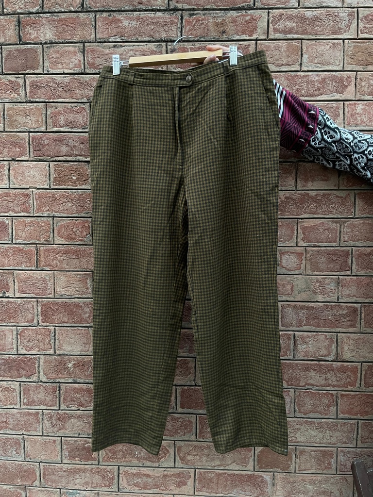 check green pants