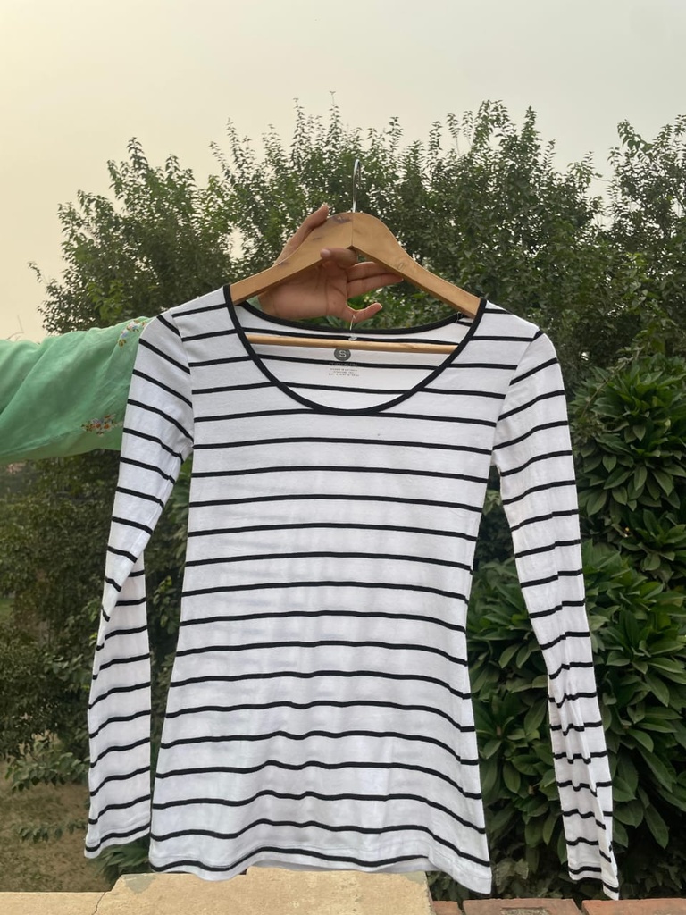 Black Whit Striped Shirt