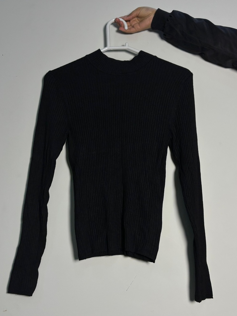 Black Slim Fit Top