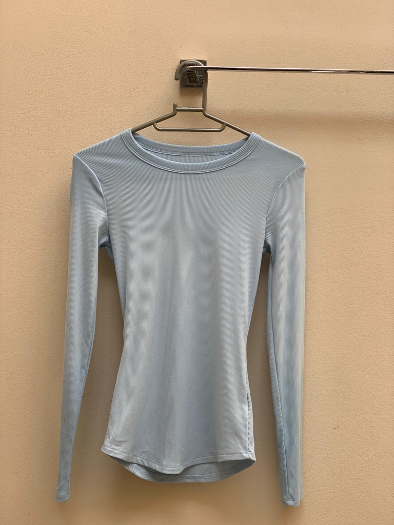 Slim fit top