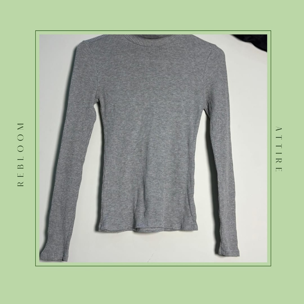 High neck Top