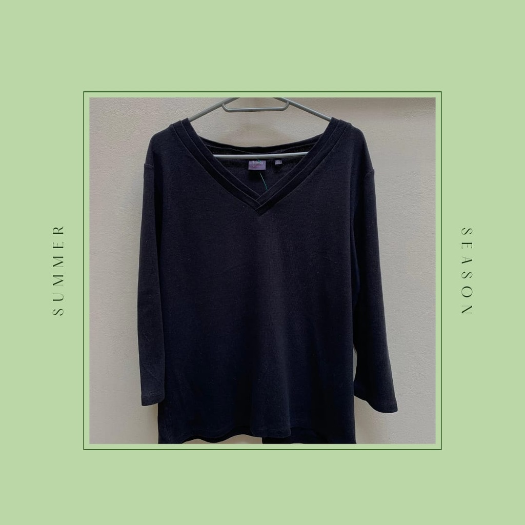 Basic black top