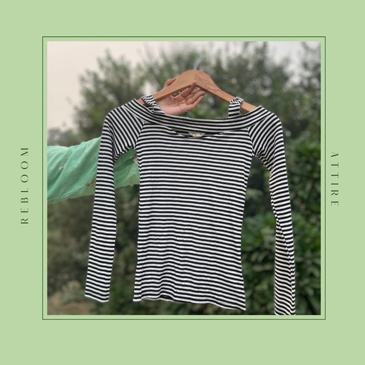 Monochrome Cold-shoulder Top