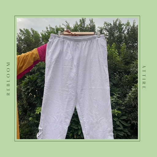 Casual Knee Length Trousers